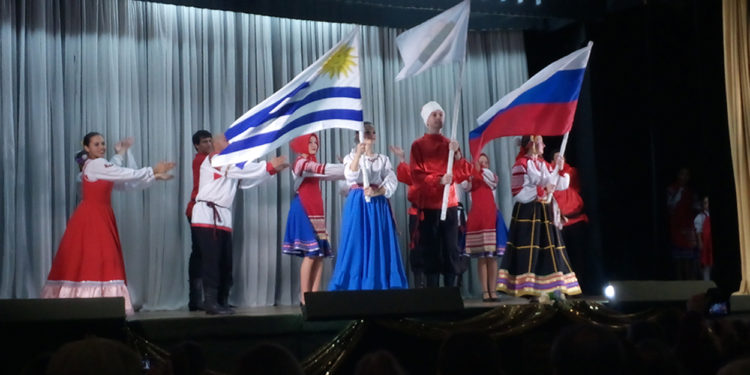 San Javier: entre balalaikas, prisiadkas y gastronomía