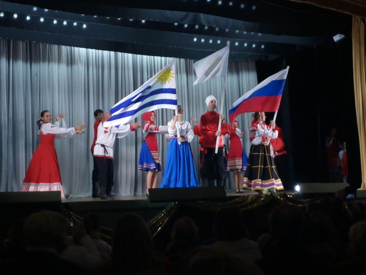 San Javier: entre balalaikas, prisiadkas y gastronomía