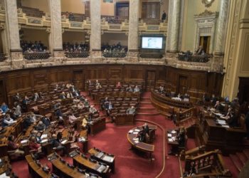 Ley de debate obligatorio se postergó tras la polémica que generó la grilla preestablecida de participantes