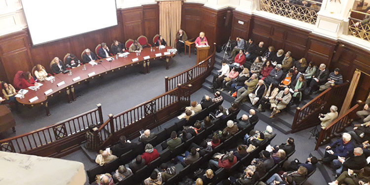 Ausencia del Frente Amplio en debate multipartidario sobre la instalación de UPM2