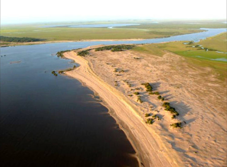 Hidrovía Uruguay-Brasil: arterias para la navegación y la producción