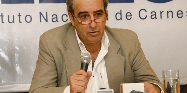 Fratti se mostró contrario a importar ganado en pie desde la región por aspectos sanitarios