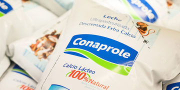 Tamberos recibirán $1,40 por litro tras aumento de leche tarifada