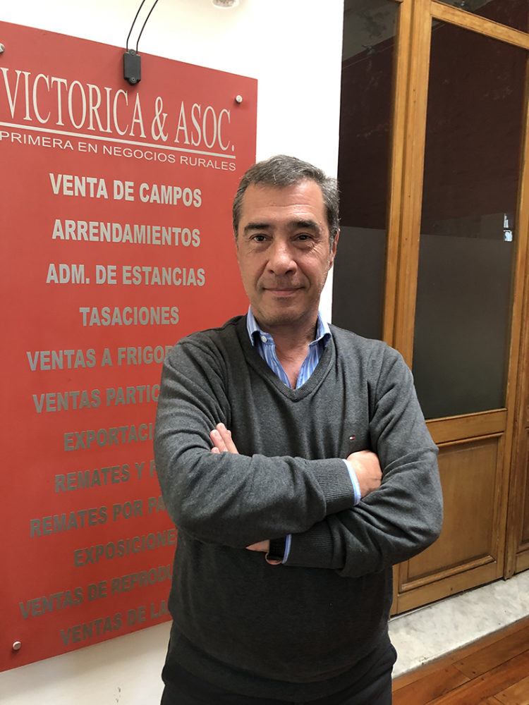 Victorica: “aparentemente los números no le están cerrando de la mejor manera” a la industria