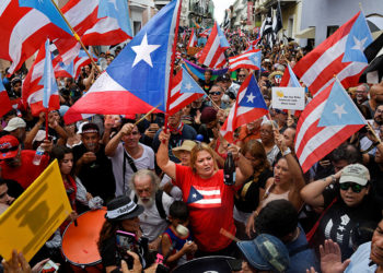 Puerto Rico:  ola de protestas y cambio de gobernador