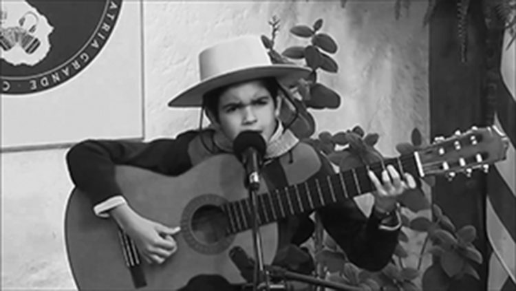 Jóven promesa cultor de la tradición