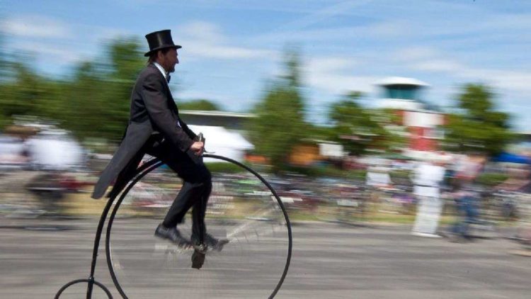 “Velocípedo” Martínez