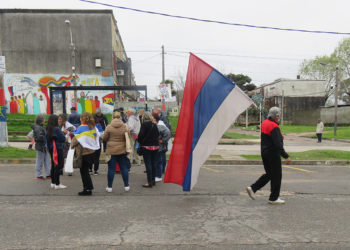 Caminatas de Martínez por los municipios para acercarse más al electorado