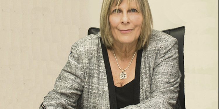 Para la jurista Dora Szafir, “no hay voluntad política para solucionar la cuestión de la usura y el sobreendeudamiento”