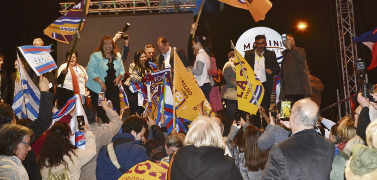 Cabildo Abierto y el electorado del interior del país modificaron el panorama político nacional