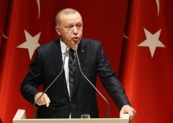 Turquía comenzó su operación militar en el norte de Siria