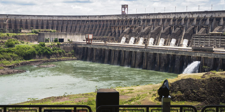 Represa de Itaipú: La mayor productora de energía del planeta