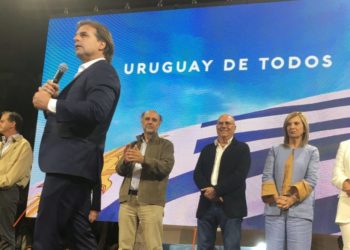 La coalición multicolor está muy cerca del triunfo y “el resultado es irreversible”, dijo Lacalle Pou