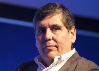 Medio involucrado en turbios negocios con Venezuela arremete contra Manini