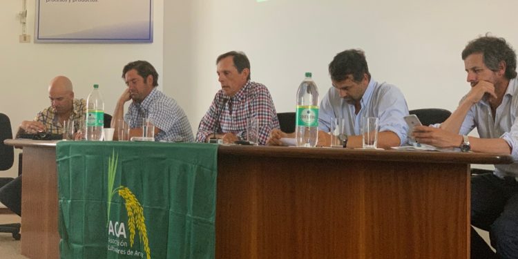 Los arroceros se reúnen y reclaman medidas de urgente consideración