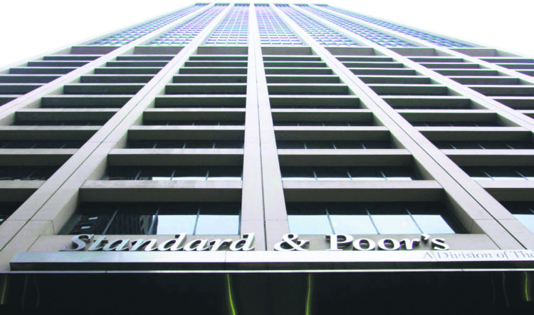 Déficit, deuda y servidumbre