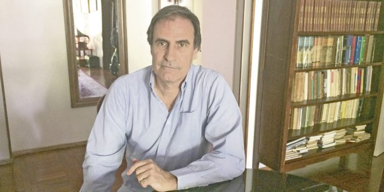 Álvaro Garcé: el elegido por el futuro presidente para rediseñar el sistema de inteligencia