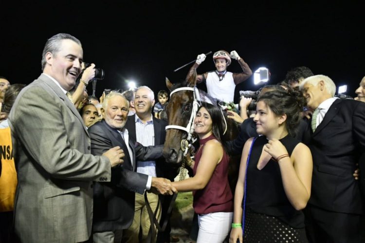 Ajuste fiscal no paga