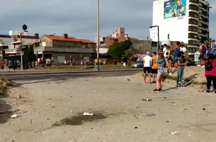 Vandalismo, rapiñas y disparos en la rambla montevideana preocupan a las autoridades