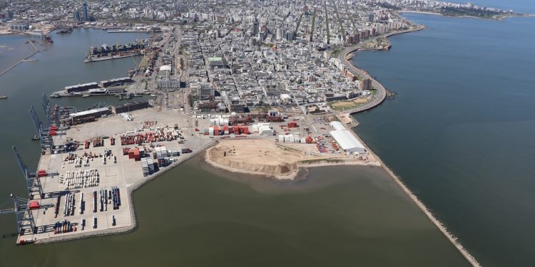 El Puerto y la Comunidad Portuaria