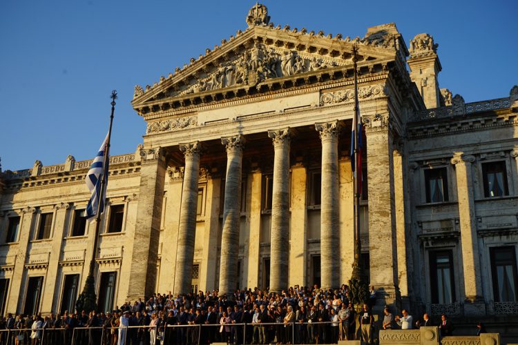 Nuevos legisladores asumen hoy sus funciones