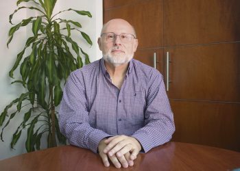 Juan Martínez Escrich:  “El turismo impulsa al país y lo sostiene”