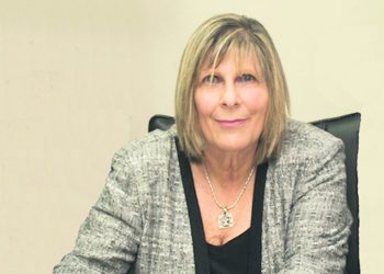 Dora Szafir:  “me incliné por las leyes para proteger a los más débiles”