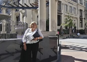 Dora Szafir:  “me incliné por las leyes para proteger a los más débiles”