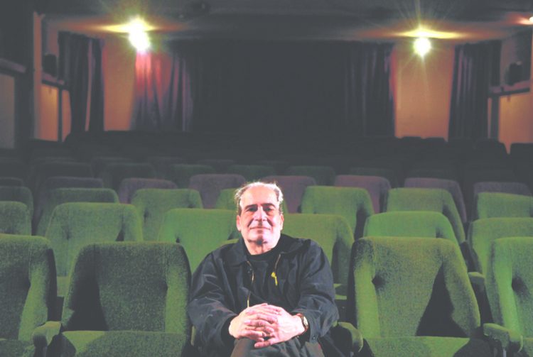 Manuel Martínez Carril:  crítico cinematográfico de La Mañana