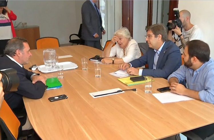 Humo blanco en acuerdos con el FA por cargos públicos