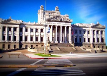 Socios de la coalición presentaron modificaciones a la LUC y se busca agilizar la remisión del proyecto al Parlamento