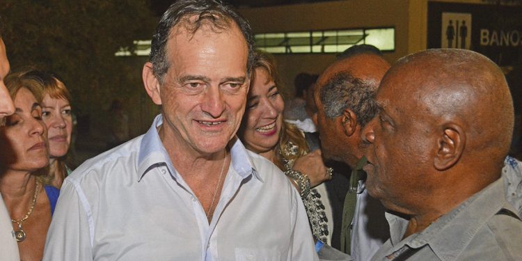 Manini Ríos:  es fundamental “que el que trabaja no termine fundido y obligado a irse a un cordón de miseria”