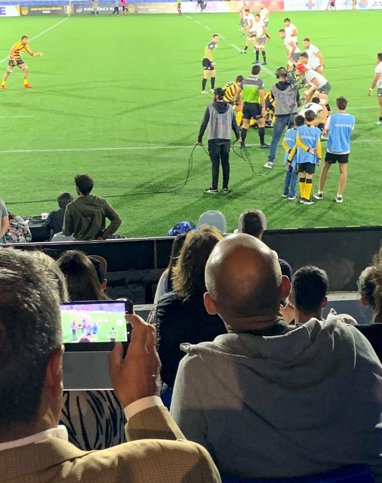 El rugby uruguayo vivió un día histórico y la Asociación Española estuvo presente con Española Móvil