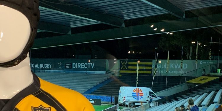 El rugby uruguayo vivió un día histórico y la Asociación Española estuvo presente con Española Móvil