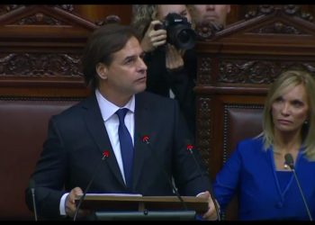 El presidente Luis Lacalle Pou prometió que será “un gobierno de austeridad” y que trabajará “sin descanso”