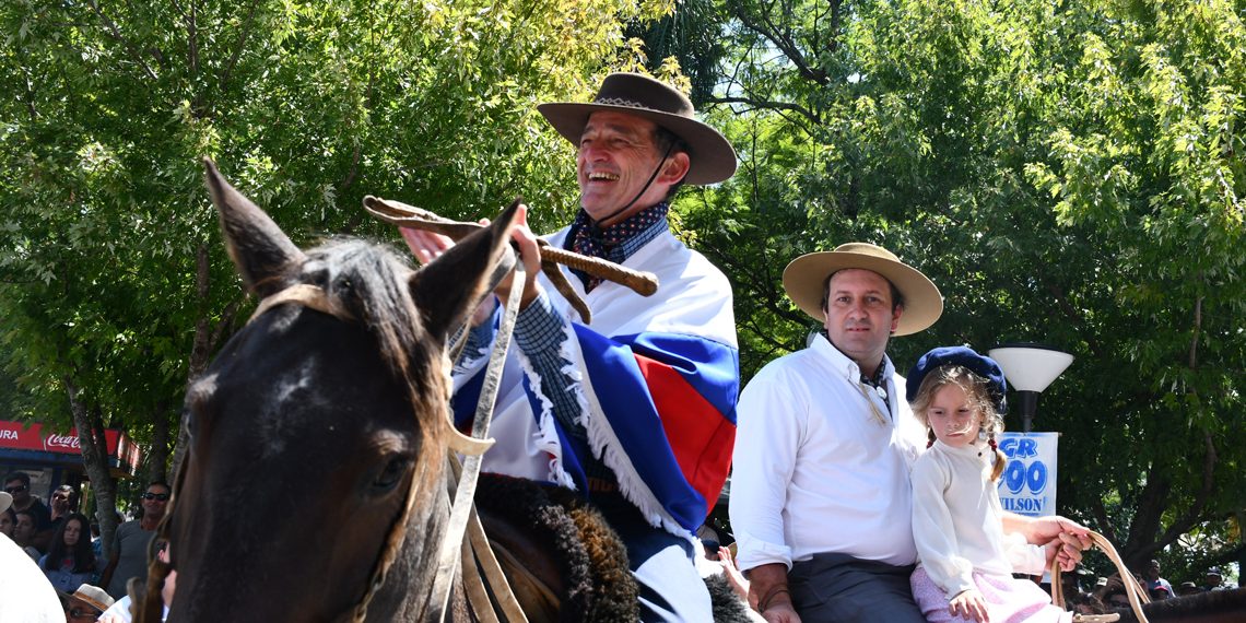 Senador Manini Ríos en la Fiesta de la Patria Gaucha: “la tradición y las costumbres no mueren”