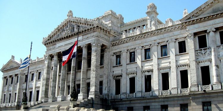 A la espera de la Ley de Urgente Consideración, el Parlamento Nacional define las distintas comisiones