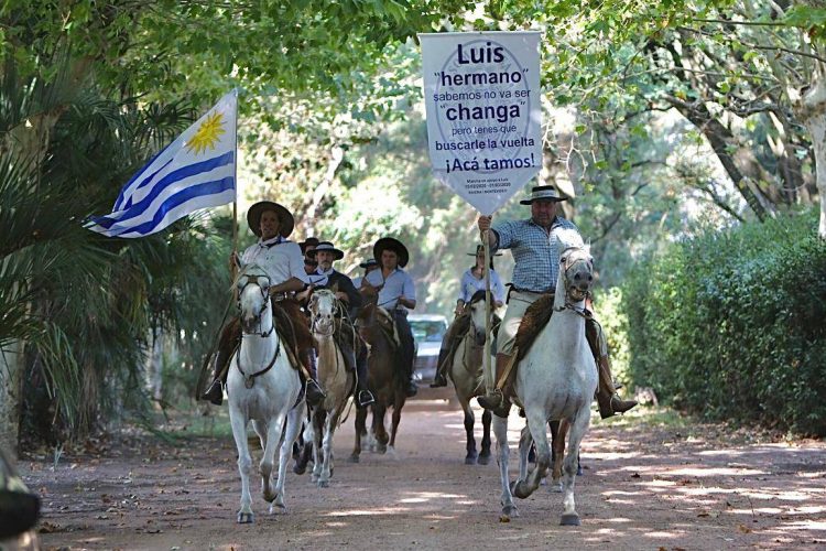 #Asumimostodos: la patriada ya comenzó su recorrido hacia el Palacio Legislativo