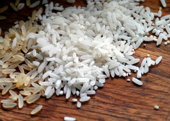 Mientras todas las materias primas caen, el arroz se fortalece