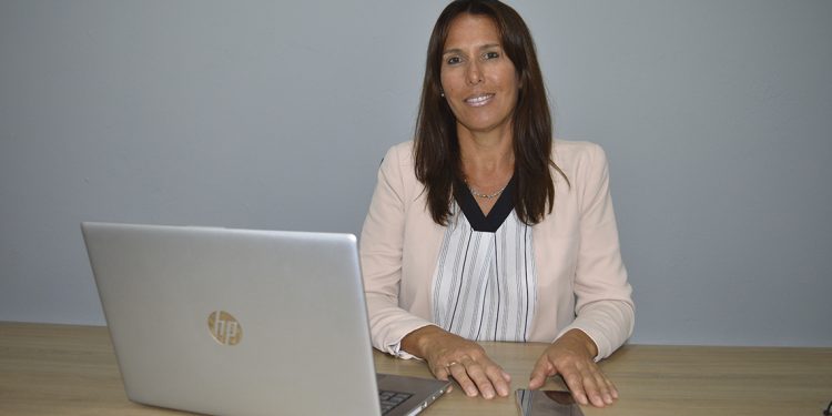 Rosanna de Olivera: “Estamos dedicados a la profesionalización del Inisa”