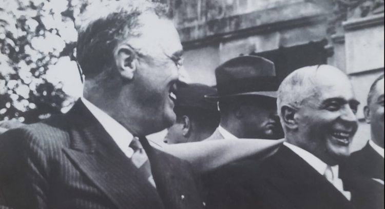 31 de marzo de 1933:  la historia laudó