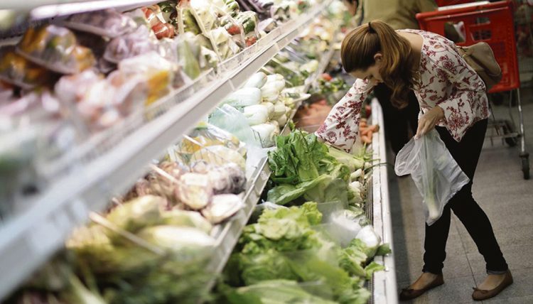 Para evitar el abuso de precios, el consumidor es “el aliado estratégico de los productores”