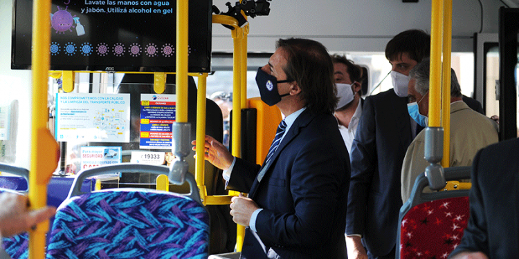 Se incorporaron 30 unidades eléctricas al transporte capitalino