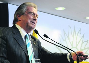 Jorge Tomasi: “Cada parte debe poner lo mejor de sí mismo para colaborar en la necesaria reactivación”