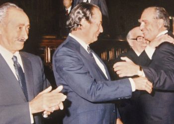 La estrategia de reactivación de la restauración democrática