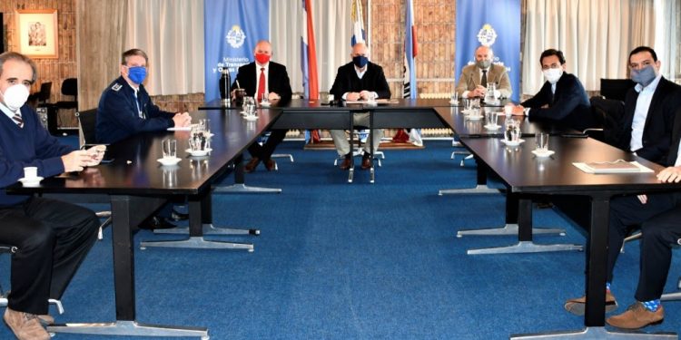 Gobierno trabaja para recomponer conectividad aérea en contexto de quiebra de compañías regionales