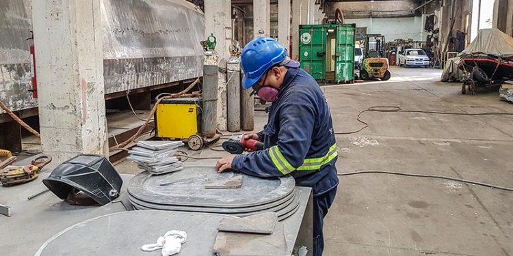 Astillero Montevideo se apresta a botar un nuevo barco construido en aluminio