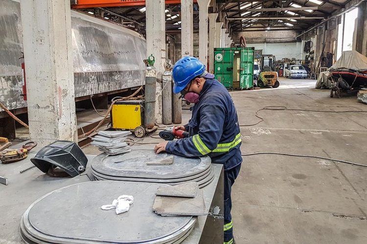 Astillero Montevideo se apresta a botar un nuevo barco construido en aluminio