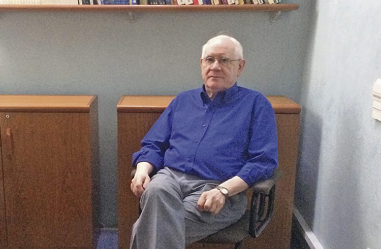 Oscar Bottinelli: “El Frente Amplio tiene un problema serio con la presidencia del partido político”