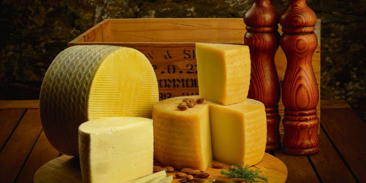 Hecho en Libertad, el queso de oveja busca su lugar en Uruguay y el mundo